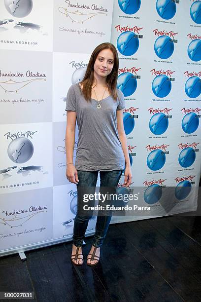 Michelle Jenner attends Rock in Rio social actions photocall at Globally comunicacion office on May 20, 2010 in Madrid, Spain.