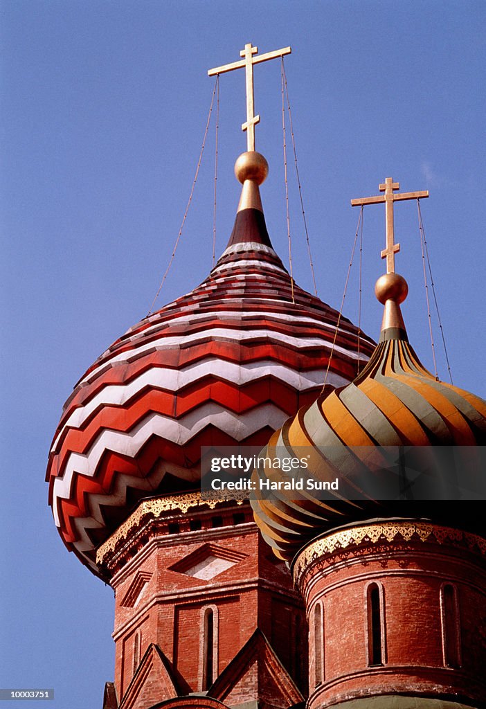 SAINT BASIL'S CATHEDRAL AT RED SQUARE IN MOSCOW