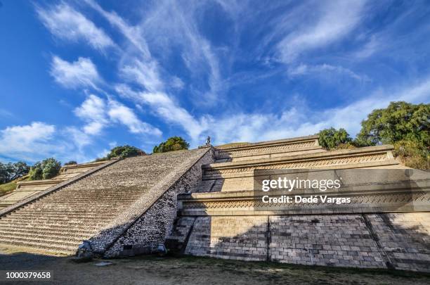 the pyramid of cholula in mexico - puebla mexico fotografías e imágenes de stock