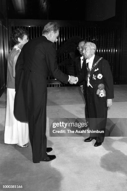 Mauno Koivisto Photos And Premium High Res Pictures Getty Images mauno-koivisto-photos-and-premium-high-res-pictures-getty-images