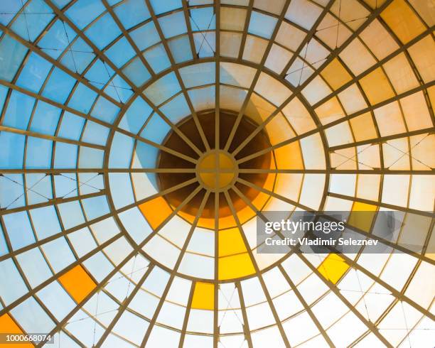 the dome inside - skylight stock pictures, royalty-free photos & images