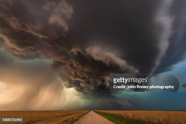 tornado warned storm pt2, oklahoma. usa - extreme weather stock pictures, royalty-free photos & images