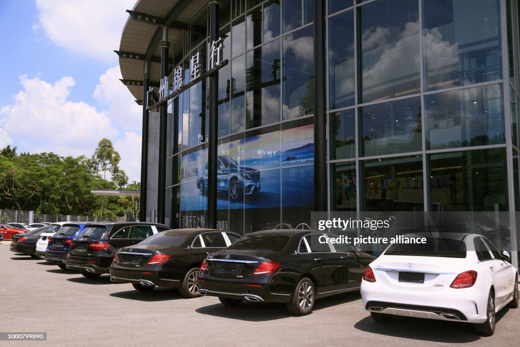 Mercedes-Benz car dealer in China