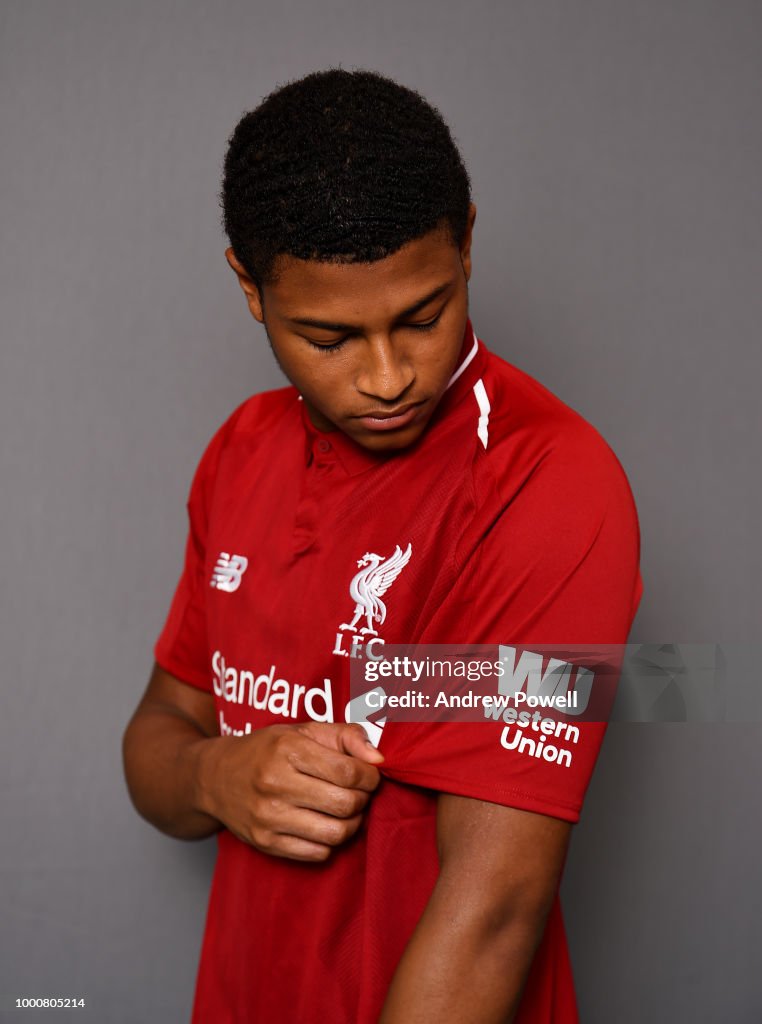 Rhian Brewster Signs Contract Extension For Liverpool FC