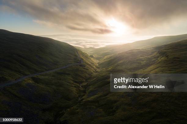 sunrise at the mountains. - yorkshire dales national park stock pictures, royalty-free photos & images