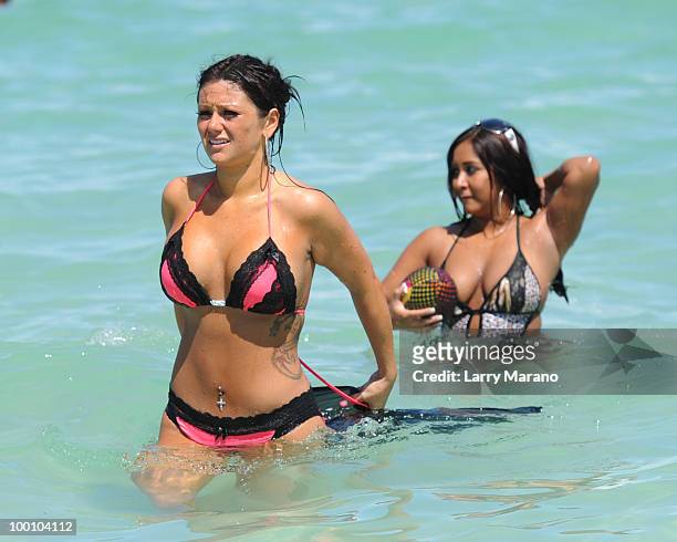 Jenni 'J Wow' Farley and Nicole 'Snooki' Polizzi are seen on May 20, 2010 in Miami Beach, Florida.
