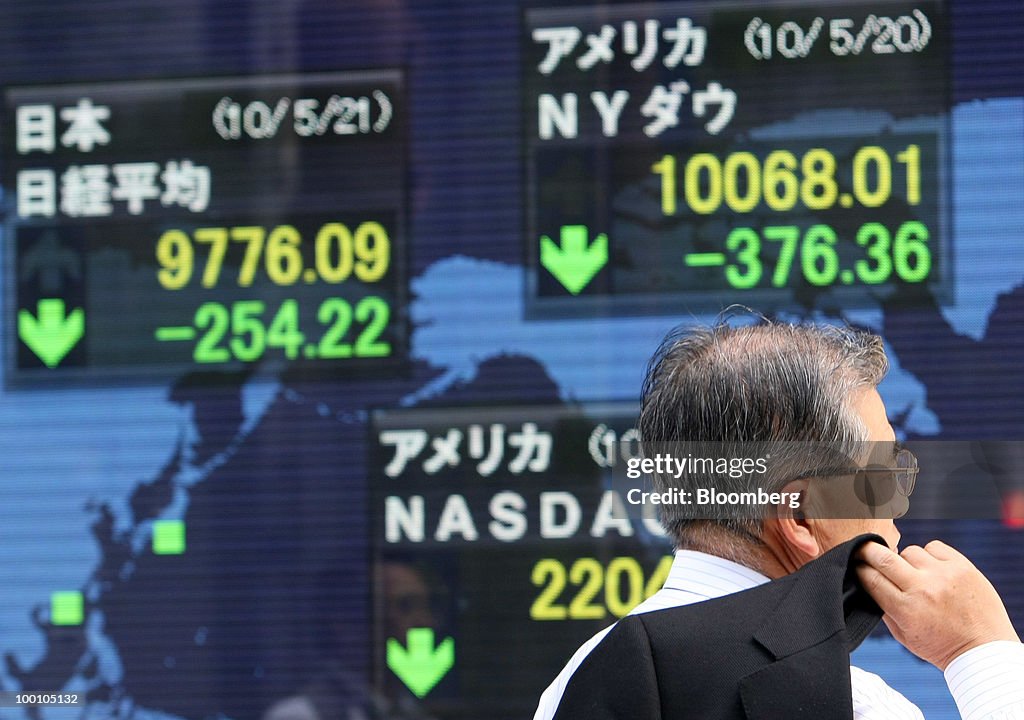 Japan Stocks Fall, Head To Biggest Weekly Drop In Over A Year