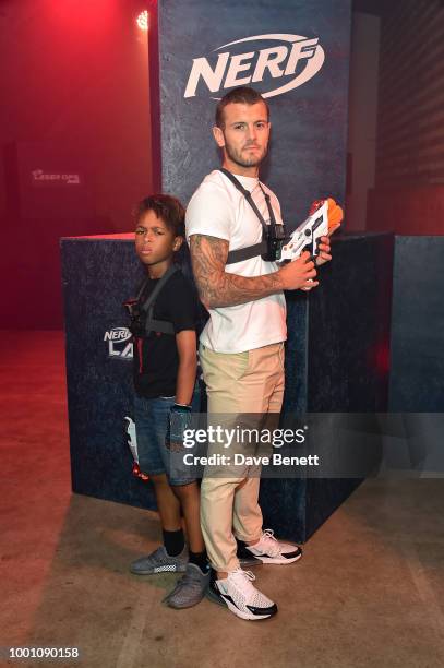 The worldÕs first NERF Laser Ops Pro battle with Tekkerz Kid battling West Ham footballer Jack Wilshere as he ups his game like never before at the...