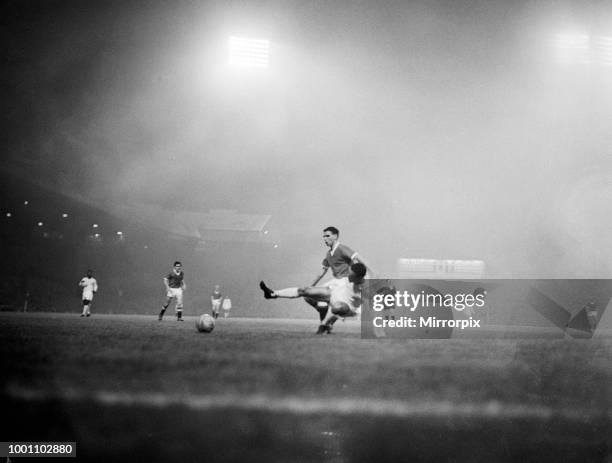 Manchester United 1 - 6 Real Madrid. Grand Challenge Match held at Old Trafford, 1st October 1959.