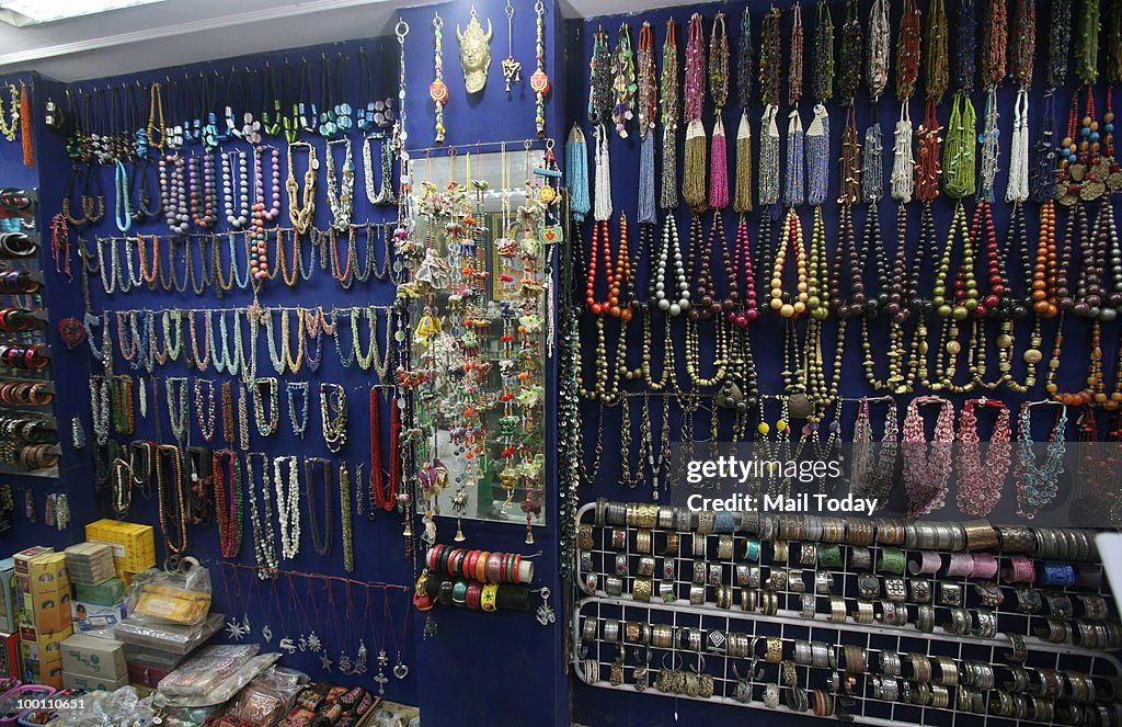 Paharganj Market Jewellery Shops