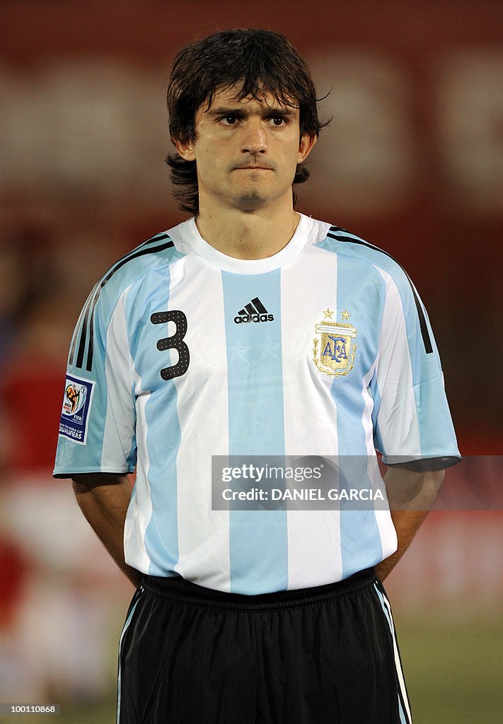 Argentina's defender Emiliano Papa at De