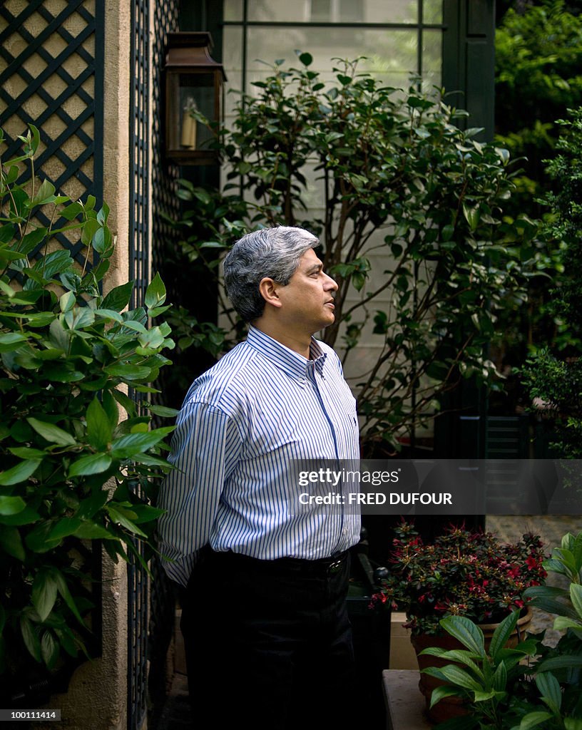 Vikas Swarup, Indian diplomat and author