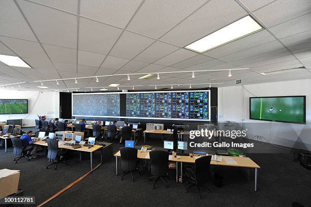 Master Control Room Foto e immagini stock - Getty Images
