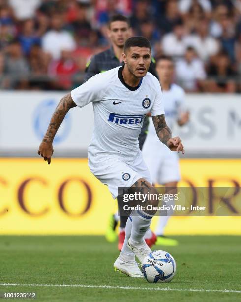 Mauro Icardi of FC Internazionale in action during the pre-season Friendly match between FC Sion and FC Internazionale at Estadio Tourbillon on July...