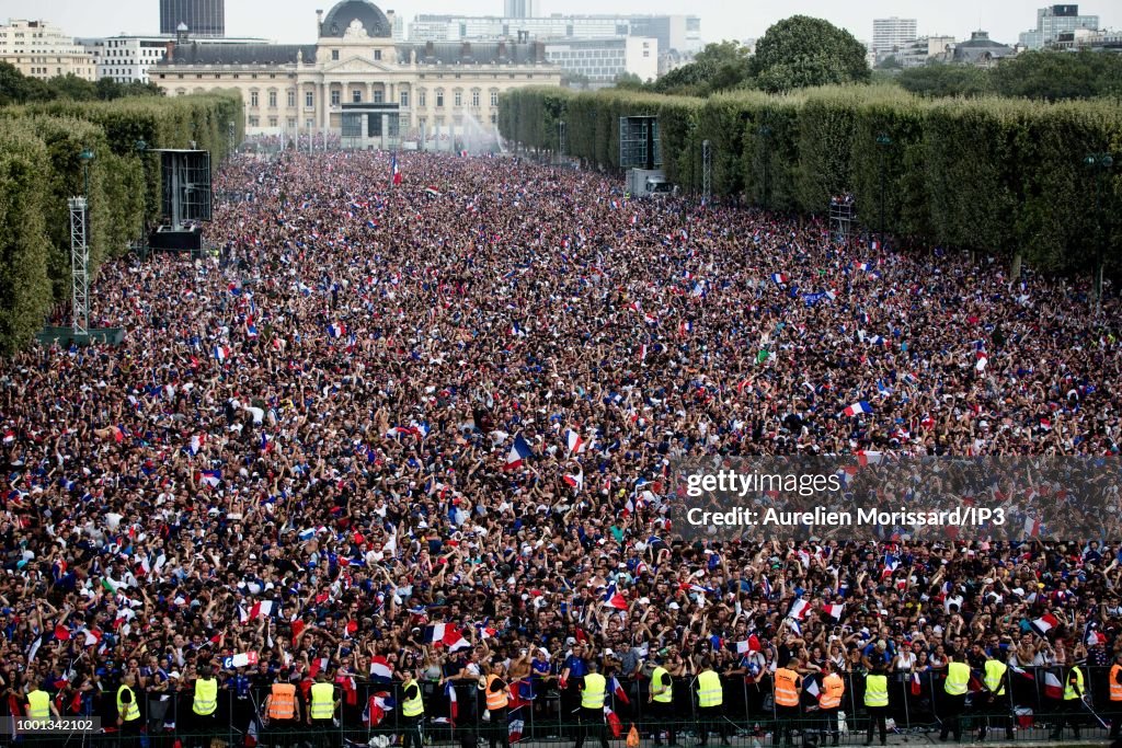 Fans Celebrate France Winning The World Cup 2018 Final Against Croatia