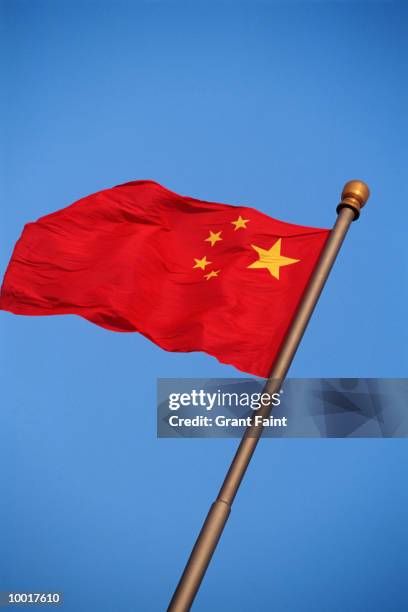 flag of china - chinese vlag stockfoto's en -beelden