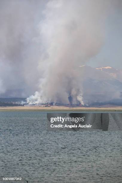forest fire in summit county, colorado - south park stock pictures, royalty-free photos & images