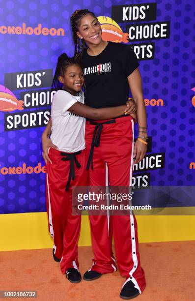 Candace Parker and Lailaa attend Nickelodeon Kids' Choice Sports Awards 2018 at Barker Hangar on July 19, 2018 in Santa Monica, California.