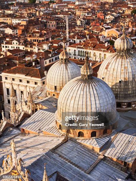 \aerial view over venice and doge's palace - doge's palace venice stock pictures, royalty-free photos & images