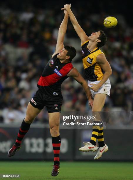 David Hille of the Bombers competes for the ball during the round nine AFL match between the Essendon Bombers and the Richmond Tigers at Melbourne...