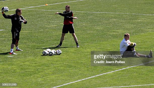 Andreas Koepke talks to Tim Wiese as Manuel Neuer looks on during a training session at Sportzone Rungg on May 22, 2010 in Appiano sulla Strada del...