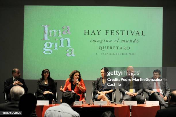 Miguel Utray, Director of the Spanish Cultural Centre in Mexico, Laura Cors de la Fuente, Cultural Secretary of Queretaro’s County, Cristina Fuentes...