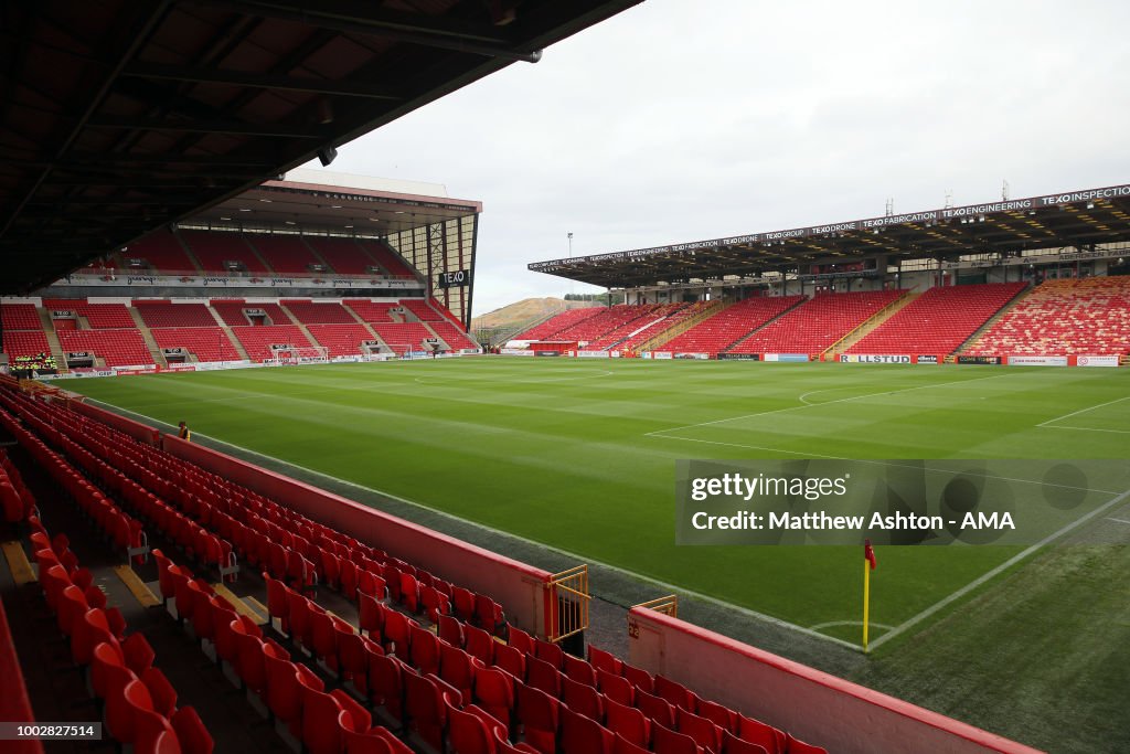 Aberdeen v West Bromwich Albion: Pre-Season Friendly