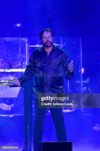 Harry Wayne Casey of KC and the Sunshine Band performs onstage at Hard Rock Event Center on July 20, 2018 in Hollywood, Florida.