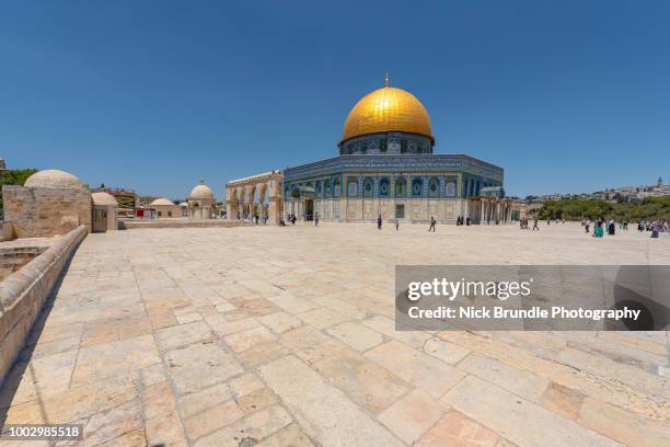 the dome of the rock, jerusalem, israel - アルアクサー・モスク ストックフォトと画像