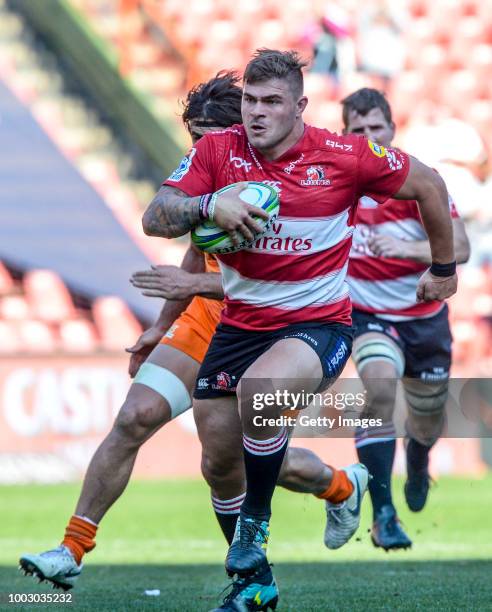 Malcolm Marx of the Lions on the way to score a try during the Super Rugby quarter final match between Emirates Lions and Jaguares at Emirates...