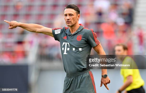 Niko Kovac, Manager of Bayern Munich gives instructions during the International Champions Cup 2018 match between Bayern Munich and Paris...
