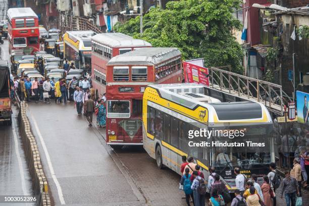 Commuters facing trouble during Nationwide Transport Strike at Bandra-Kurla complex, on July 20, 2018 in Mumbai, India. The All India Motor Transport...