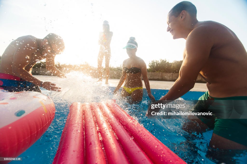 Middle Friends Pool Friends At The Swimming Pool High-Res Stock Photo - Getty Images