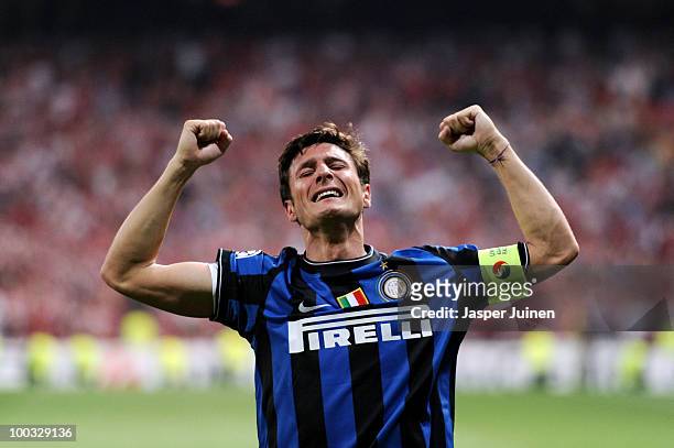 Javier Zanetti of Inter Milan celebrates his team victory at the end of the UEFA Champions League Final match between FC Bayern Muenchen and Inter...