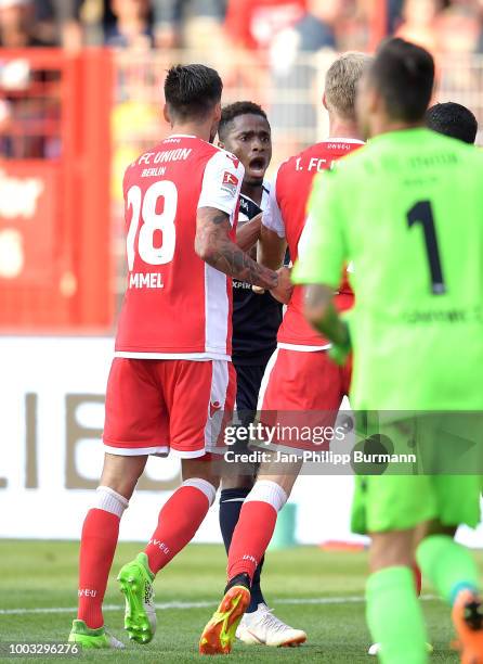 Christopher Trimmel of 1 FC. Union Berlin and Francois Kamano of FC Girondins Bordeaux during the test match between Union Berlin and FC Girondins...