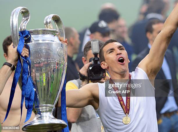 Lucio Inter Lucio Of Inter Milan Photos and Premium High Res Pictures - Getty Images