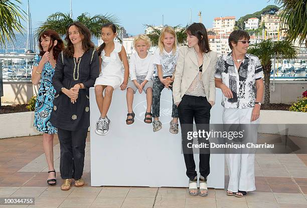 Producer Yael Fogiel, director Julie Bertucelli, actress Zoe Boe, actor Gabriel Gotting, actress Morgana Davies, actress Charlotte Gainsbourg and...