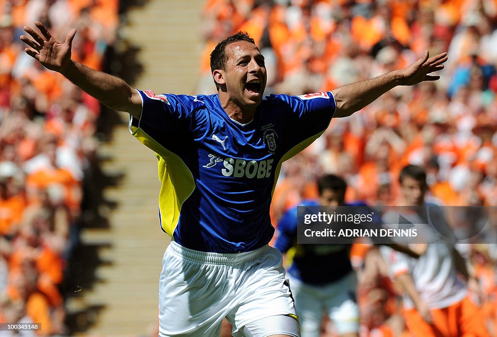 Cardiff City's Michael Chopra (C) celebr