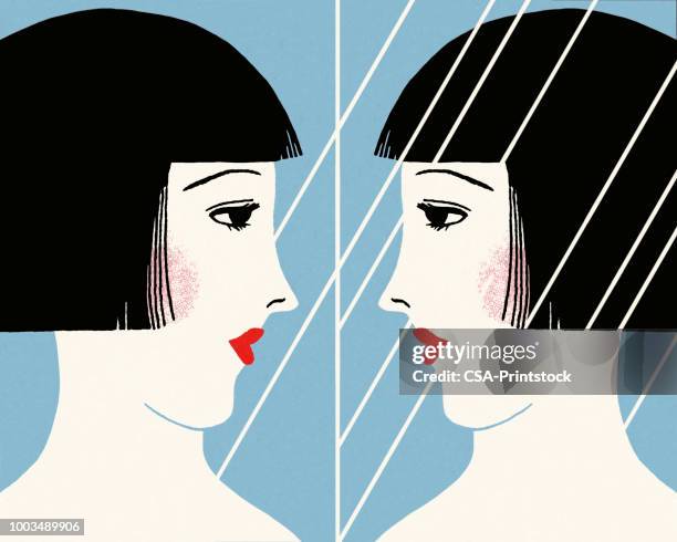 illustrations, cliparts, dessins animés et icônes de femme regardant dans un miroir - only women