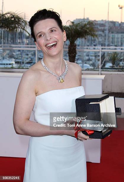 Winner of the award for Best Actress Juliette Binoche attends the Palme d'Or Award Ceremony Photo Call held at the Palais des Festivals during the...
