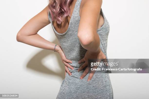 backache - herniated disc 個照片及圖片檔