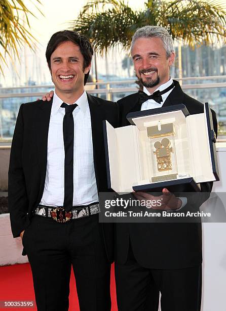 Camera D'Or Jury President Gael Garcia Bernal and winner of the Camera D'Or award for the film 'Ano Bisiesto' director Michael Rowe attend the Palme...