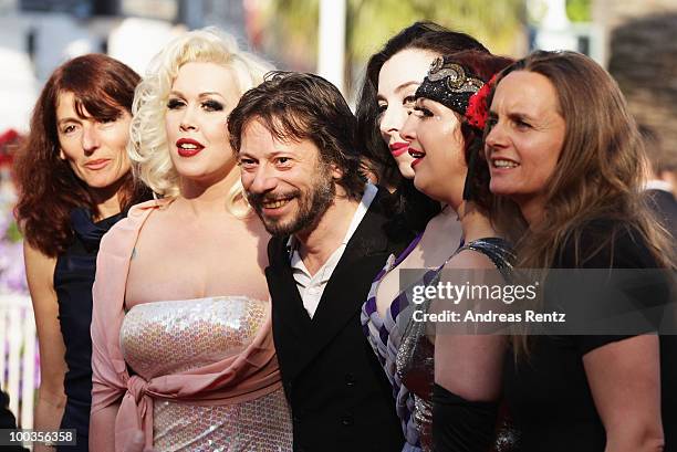 Producer Yael Fogiel, actress Mimi Le Meaux, director Mathieu Amalric, actresses Evie Lovelle, Suzanne Ramsey and guest attend the Palme d'Or Award...