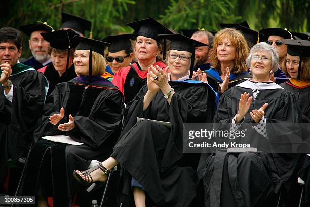 Meryl Streep attends the Vassar College 2010 commencement at Vassar College on May 23, 2010 in Poughkeepsie, New York.