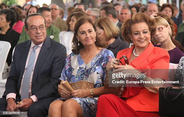Curro Romero, Carmen Tello and Carmen Sevilla attend the Seville Golden Medal Ceremony at Seville Province Day on May 23, 2010 in Seville, Spain.