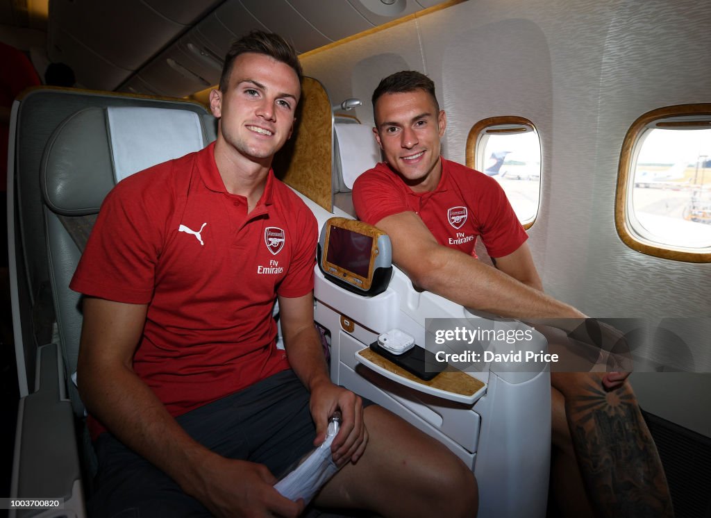 Arsenal Players Depart for Singapore