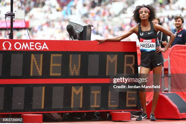 Sifan Hassan of the Netherlands celebrates victory after setting a new meeting record following the Women's 1 Mile during Day Two of the Muller...