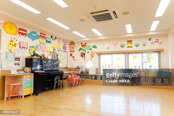 room of day-care center for children - förskolebyggnad bildbanksfoton och bilder