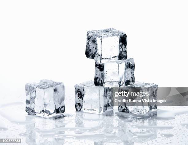 ice cubes - ice cube stock pictures, royalty-free photos & images