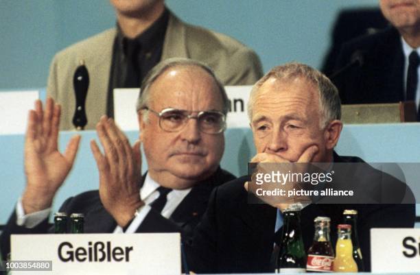 The head of the CDU, Helmut Kohl, and the party's general secretary Heiner Geissler at the CDU parliamentary party convention in Bremen, Germany, 11...
